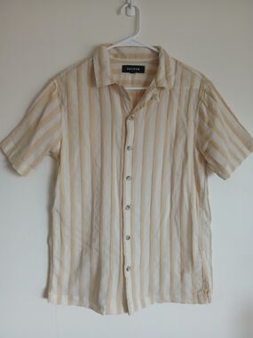 Pacsun Men's Short Sleeve Beige Stripe Button-Up Shirt
